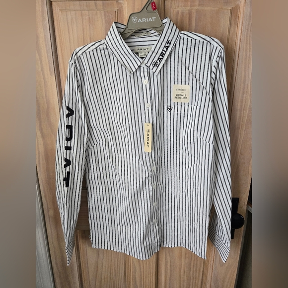 Ariat Women’s Roper Button-Up Shirt – Black & White Stripe - Picture 6 of 13